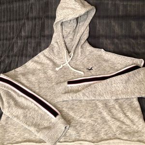 Hollister cropped sweatshirt